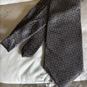 Vintage  3.25” Yves Saint Laurent. Grey and Blue Tie. 100% Silk